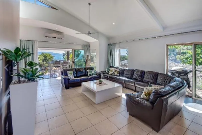 Cooinda Gardens 6 On Hamilton Island By Hamorent Holiday home